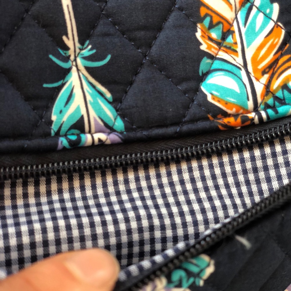 Tote - Picture 5 of 6